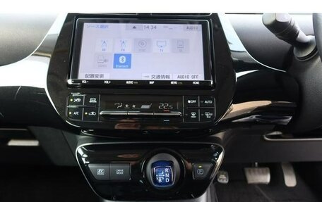 Toyota Prius IV XW50, 2020 год, 1 650 002 рублей, 17 фотография