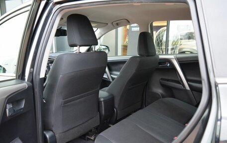 Toyota RAV4, 2015 год, 2 050 000 рублей, 13 фотография