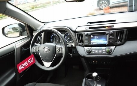 Toyota RAV4, 2015 год, 2 050 000 рублей, 18 фотография