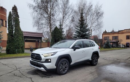 Toyota RAV4, 2025 год, 3 950 000 рублей, 1 фотография