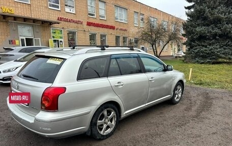 Toyota Avensis III рестайлинг, 2006 год, 850 000 рублей, 4 фотография