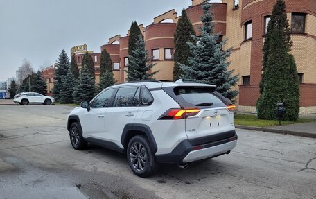Toyota RAV4, 2025 год, 3 950 000 рублей, 6 фотография