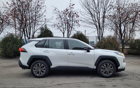 Toyota RAV4, 2025 год, 3 950 000 рублей, 4 фотография