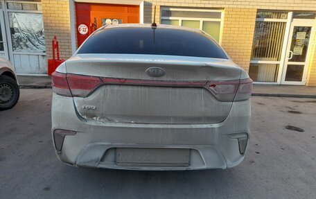 KIA Rio IV, 2018 год, 850 000 рублей, 2 фотография