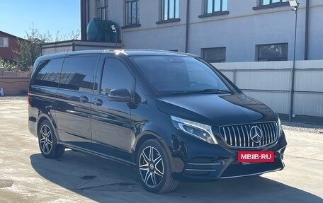 Mercedes-Benz V-Класс, 2021 год, 7 095 000 рублей, 2 фотография