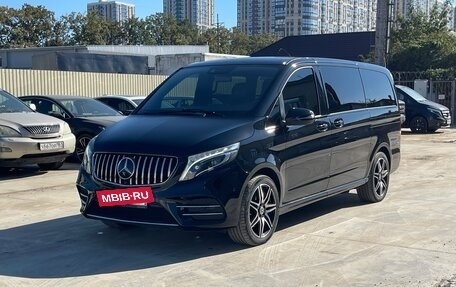 Mercedes-Benz V-Класс, 2021 год, 7 095 000 рублей, 3 фотография