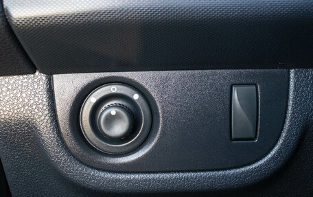 Renault Logan II, 2014 год, 749 000 рублей, 13 фотография