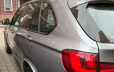 BMW X5, 2018 год, 4 800 000 рублей, 2 фотография