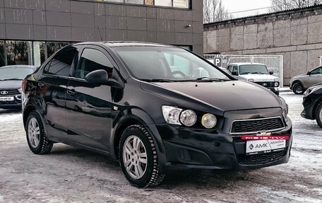 Chevrolet Aveo III, 2013 год, 423 635 рублей, 2 фотография