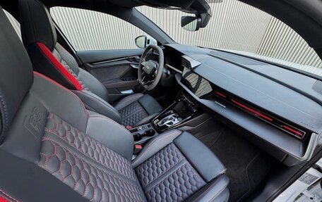 Audi RS 3, 2025 год, 10 900 000 рублей, 26 фотография