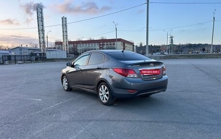 Hyundai Solaris II рестайлинг, 2012 год, 750 000 рублей, 8 фотография