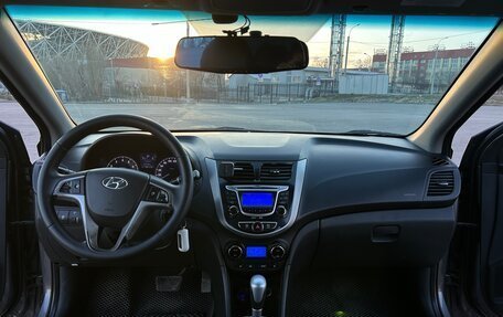 Hyundai Solaris II рестайлинг, 2012 год, 750 000 рублей, 12 фотография