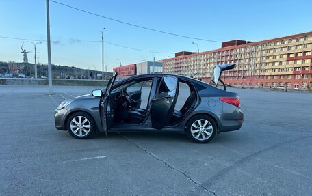 Hyundai Solaris II рестайлинг, 2012 год, 750 000 рублей, 19 фотография