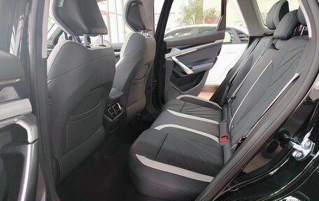 Geely Atlas, 2025 год, 3 917 190 рублей, 28 фотография