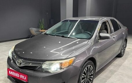 Toyota Camry, 2013 год, 1 560 000 рублей, 4 фотография