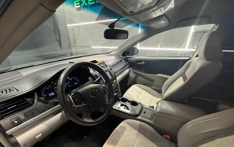 Toyota Camry, 2013 год, 1 560 000 рублей, 10 фотография