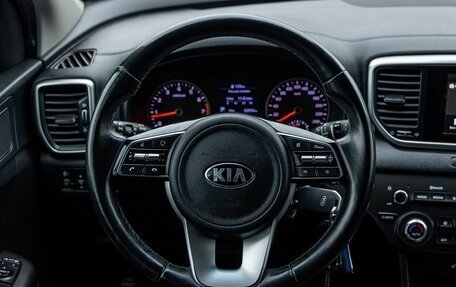 KIA Sportage IV рестайлинг, 2019 год, 2 400 000 рублей, 15 фотография