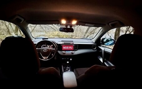 Toyota RAV4, 2016 год, 2 100 000 рублей, 9 фотография