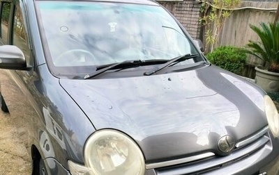 Toyota Sienta I, 2010 год, 800 000 рублей, 1 фотография