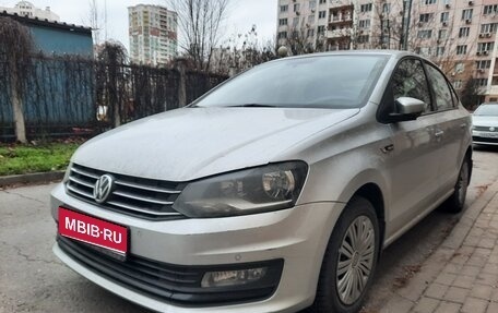 Volkswagen Polo VI (EU Market), 2018 год, 1 000 000 рублей, 1 фотография