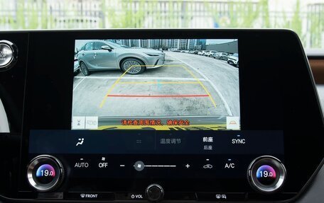 Lexus RX IV рестайлинг, 2025 год, 7 322 000 рублей, 29 фотография