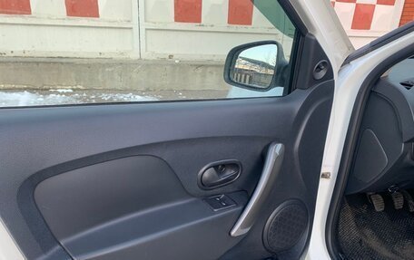 Renault Logan II, 2020 год, 670 000 рублей, 8 фотография