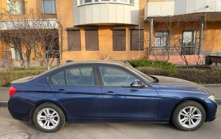 BMW 3 серия, 2018 год, 2 999 999 рублей, 4 фотография