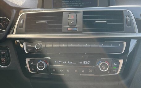 BMW 3 серия, 2018 год, 2 999 999 рублей, 7 фотография