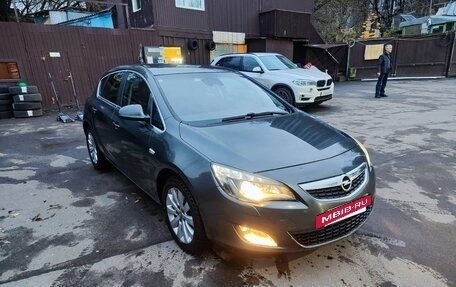 Opel Astra J, 2010 год, 1 150 000 рублей, 7 фотография