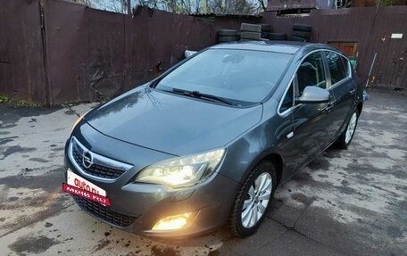 Opel Astra J, 2010 год, 1 150 000 рублей, 10 фотография