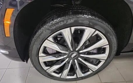 Cadillac Escalade V, 2025 год, 21 400 000 рублей, 10 фотография