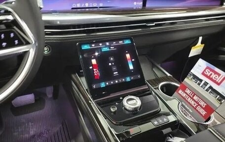 Cadillac Escalade V, 2025 год, 21 400 000 рублей, 16 фотография