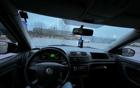 Skoda Fabia II, 2009 год, 320 000 рублей, 11 фотография