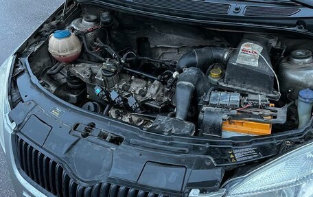 Skoda Fabia II, 2009 год, 320 000 рублей, 13 фотография