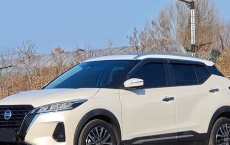 Nissan Kicks I, 2022 год, 1 840 000 рублей, 2 фотография