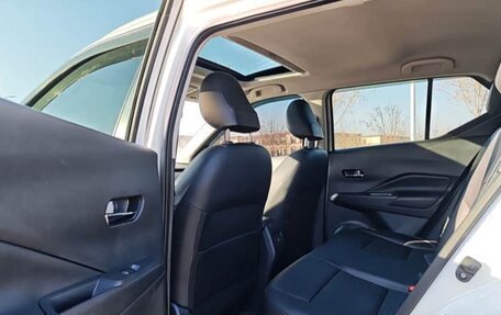 Nissan Kicks I, 2022 год, 1 840 000 рублей, 8 фотография