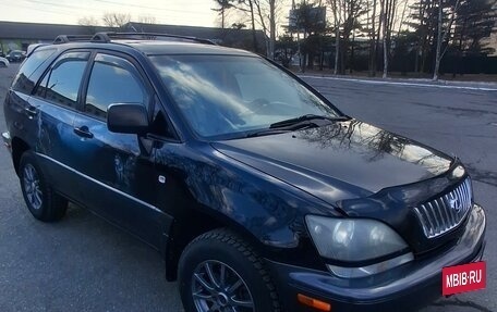 Lexus RX IV рестайлинг, 2000 год, 800 000 рублей, 3 фотография