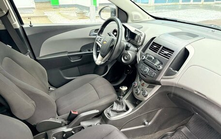 Chevrolet Aveo III, 2013 год, 650 000 рублей, 10 фотография