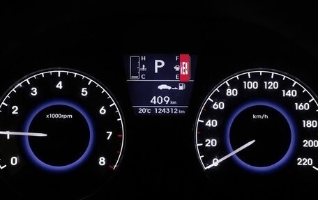 Hyundai Solaris II рестайлинг, 2014 год, 985 000 рублей, 8 фотография