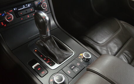 Volkswagen Touareg III, 2012 год, 2 050 000 рублей, 24 фотография