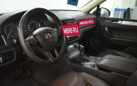 Volkswagen Touareg III, 2012 год, 2 050 000 рублей, 13 фотография