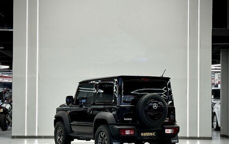 Suzuki Jimny, 2021 год, 2 350 000 рублей, 2 фотография