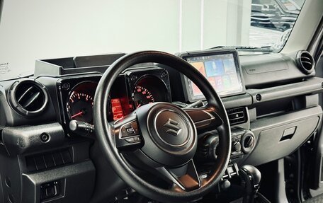 Suzuki Jimny, 2021 год, 2 350 000 рублей, 3 фотография