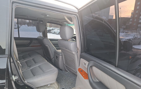 Toyota Land Cruiser 100 рестайлинг 2, 2004 год, 1 800 000 рублей, 15 фотография