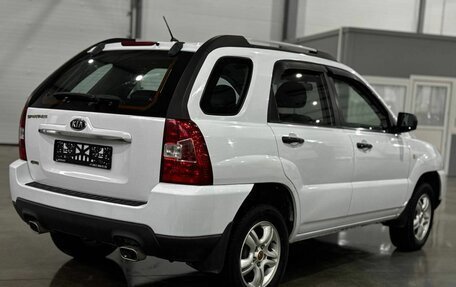 KIA Sportage II, 2010 год, 898 000 рублей, 3 фотография