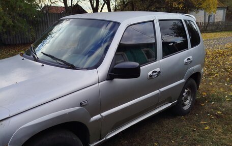 Chevrolet Niva I рестайлинг, 2005 год, 250 000 рублей, 2 фотография