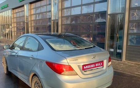 Hyundai Solaris II рестайлинг, 2011 год, 510 000 рублей, 5 фотография