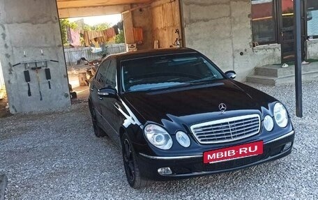 Mercedes-Benz E-Класс, 2003 год, 750 000 рублей, 6 фотография