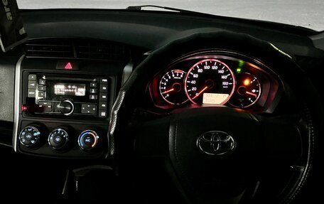 Toyota Corolla, 2018 год, 1 370 000 рублей, 4 фотография