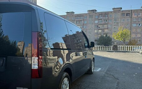 Hyundai Staria, 2022 год, 3 000 000 рублей, 5 фотография